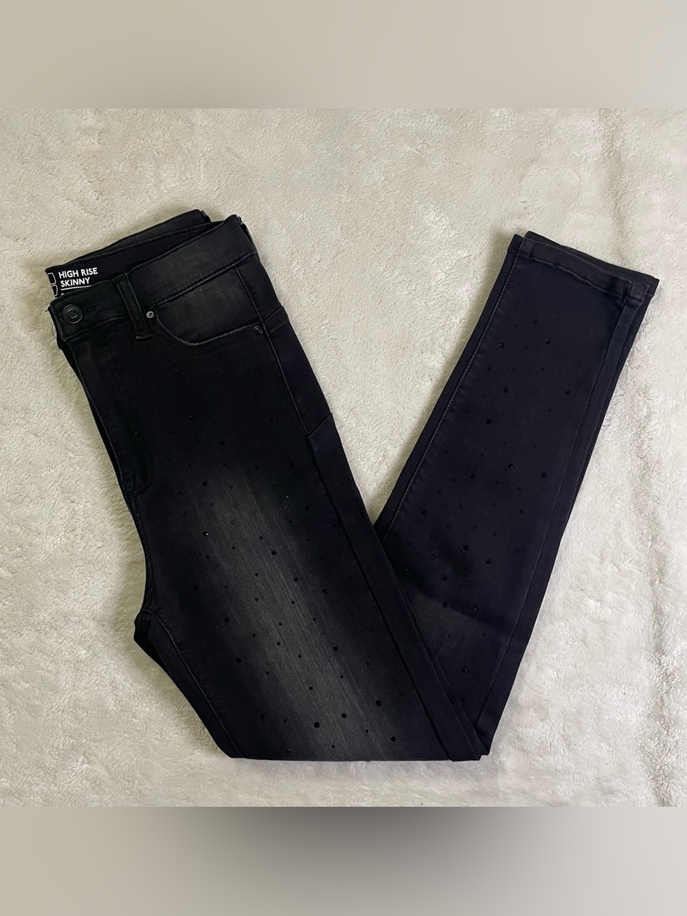 No Boundaries Black Distressed High Rise Bedazzled Skinny Jeans size 9